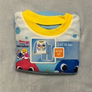Baby Shark Toddler 2-Piece Pajama Set - 4T